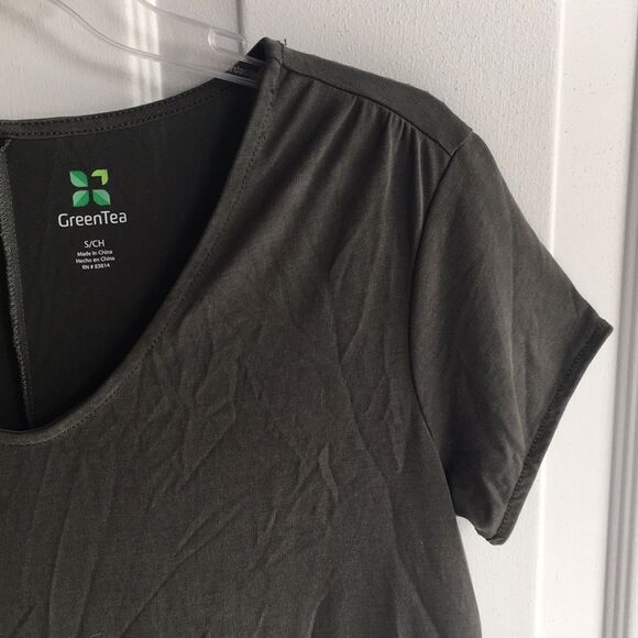 GreenTea ruffle tee size small - Picture 4 of 7